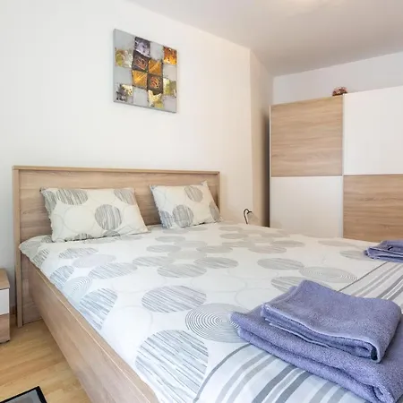 Appartement Astrid *