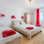 Apartment Astrid *