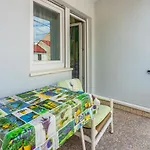 Apartment Astrid *